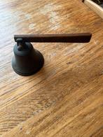 Antieke Handbel, Ophalen