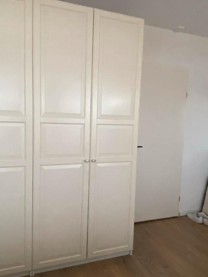 Witte kledingkast PAX Ikea, Huis en Inrichting, Kasten | Kledingkasten, Zo goed als nieuw, 200 cm of meer, 100 tot 150 cm, 50 tot 75 cm