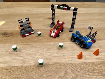 Lego Juniors Racewagenrally 10673 beschikbaar voor biedingen