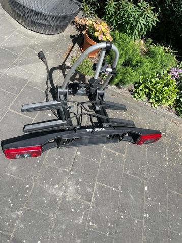 Fietsendrager Westfalia voor 2 elektrische fietsen beschikbaar voor biedingen