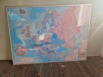 Grote kaart van Europa magneetbord  beschikbaar voor biedingen