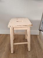 brocante kruk zalm lichtroze, Huis en Inrichting, Ophalen, Gebruikt, Hout