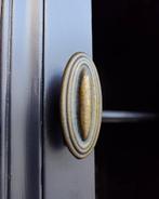 Hoge zwarte Vitrinekast | Buffetkast | Boekenkast | #2337, Huis en Inrichting, Kasten | Buffetkasten, Niet ingevuld, 100 tot 150 cm