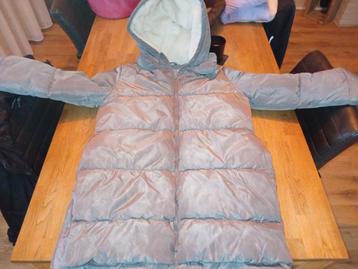 Super nette winterjas 170/176 beschikbaar voor biedingen