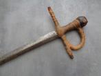 Vreemd zwaard met lengte 80 cm., Overige soorten, Overige gebieden, Zwaard of Sabel, Verzenden