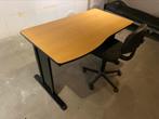 Bureau met bureaustoel voor tiener, Ophalen, Gebruikt