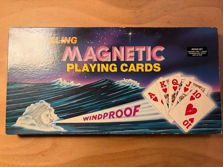 Kling Magnetische Speelkaarten Bridge Set - Compleet, Hobby en Vrije tijd, Gezelschapsspellen | Kaartspellen, Gebruikt, Drie of vier spelers