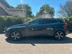 Volvo V40 T4 Summum 180PK, Zwart, 4 cilinders, 179 pk, Zwart
