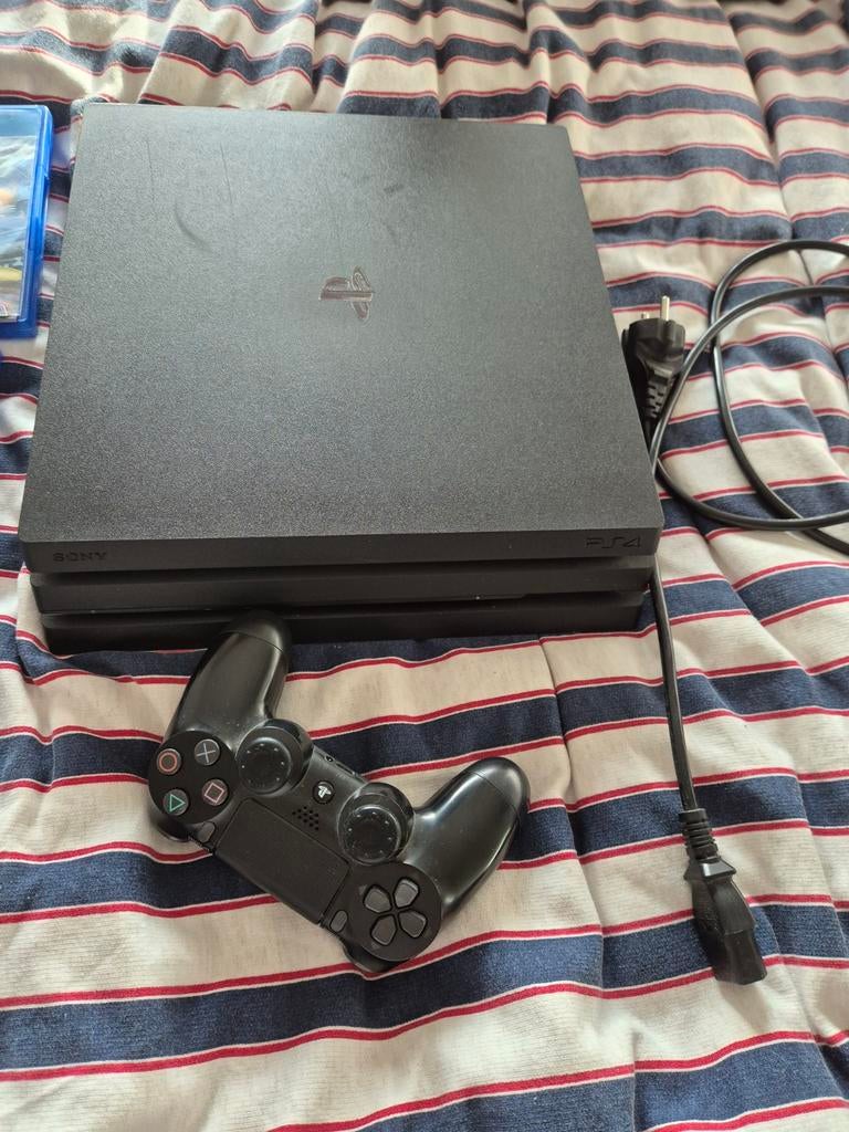 PlayStation 4 met games -, Zwart, Ophalen of Verzenden, Met 1 controller, Slim