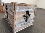 TRIUMPH reclame kist, Ophalen, Reclamebord, Gebruikt, .