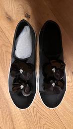 New  slippers black, woven, Kleding | Dames, Nieuw, Slippers, Ophalen of Verzenden, Zwart