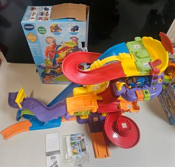 Toet toet Vtech verschillende setjes en extra's beschikbaar voor biedingen