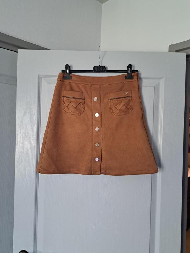 Prachtig suède rokje van Given, maat M., Kleding | Dames, Rokken, Gedragen, Maat 38/40 (M), Bruin, Boven de knie, Ophalen of Verzenden
