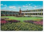 Nijverdal Gemeentehuis Gelopen Ansichtkaart (B4428 ), Verzamelen, Ansichtkaarten | Nederland, Ophalen of Verzenden, 1980 tot heden