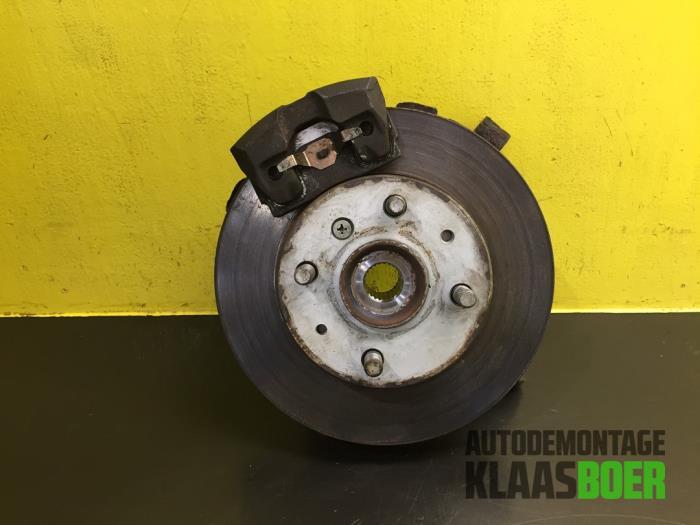 Fusee links-voor van een Daihatsu Applause, Auto-onderdelen, Ophanging en Onderstel, Daihatsu, Gebruikt, 6 maanden garantie, 12 maanden garantie