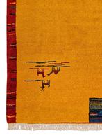 Handmade oriental wool Gabbeh carpet modern geel 200x300cm, 150 tot 200 cm, 200 cm of meer, Ophalen of Verzenden, Gabbeh modern oosters vintage Abstract hype
