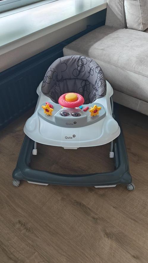 Qute Q-Limo Loopstoel - Circle Grey, Kinderen en Baby's, Speelgoed | Babyspeelgoed, Zo goed als nieuw, Auto, Met licht, Met geluid