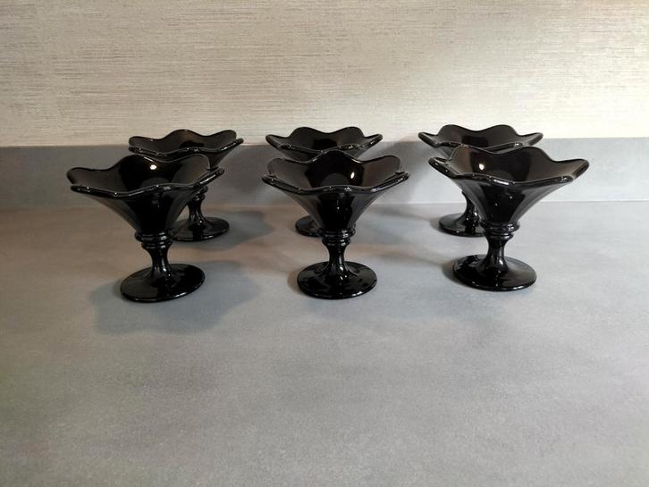Zwarte IJscoupes - Set van 6, Huis en Inrichting, Keuken | Servies, Zo goed als nieuw, Ophalen