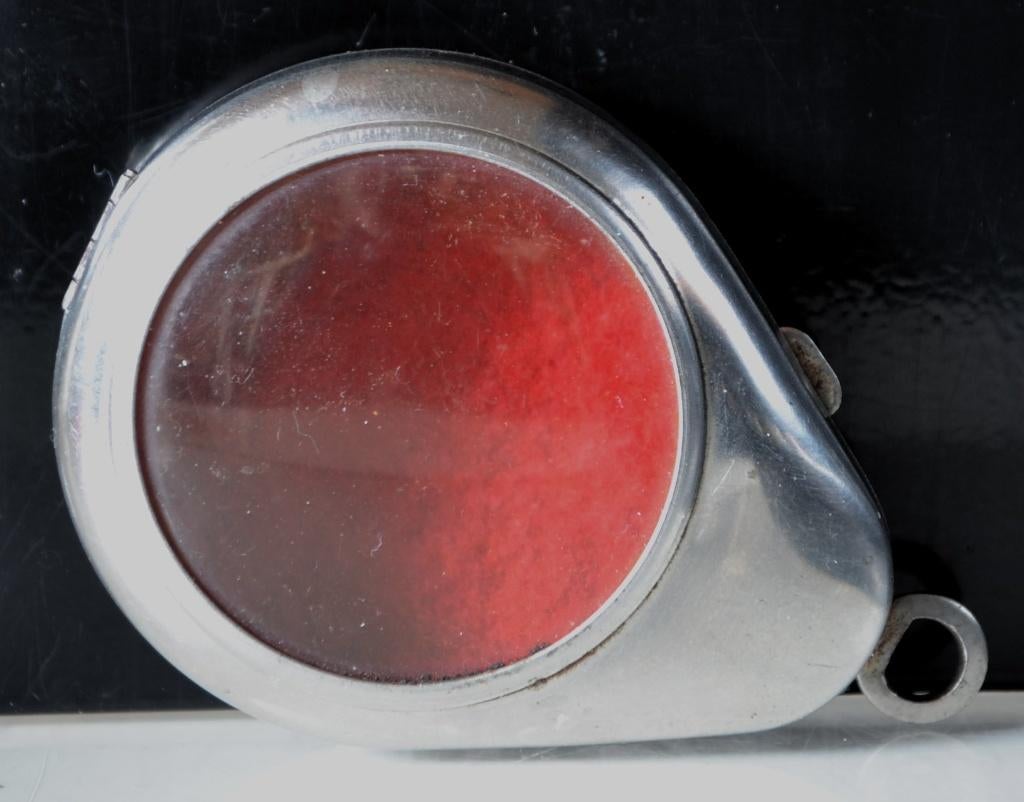 Beschermingskast voor zakhorloge zilver, Overige merken, Zakhorloge, Gebruikt, Overige materialen