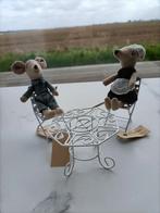 Bistro set, geschikt voor maileg. Poppenhuis, Verzamelen, Ophalen of Verzenden, Zo goed als nieuw, Poppenhuis