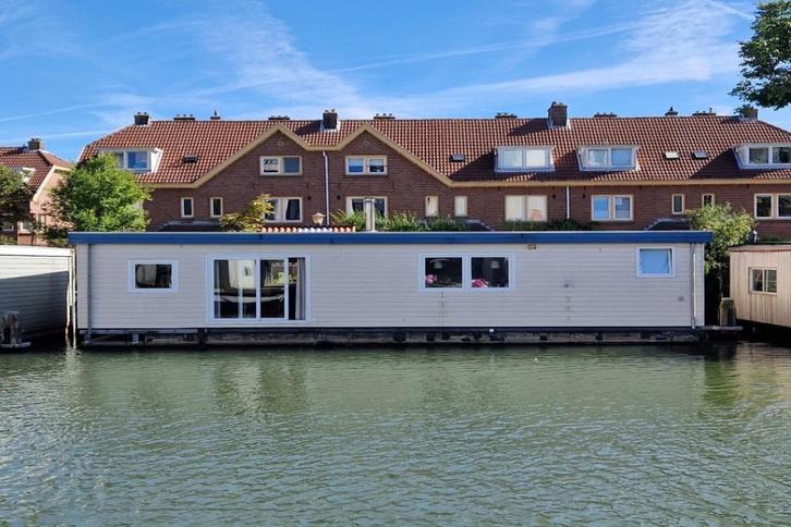 Woonark 13 x 5 meter zonder ligplaats, Huizen en Kamers, Woonboten te koop, Amsterdam, D