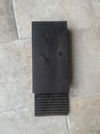 Vleermuizen kast, Ophalen