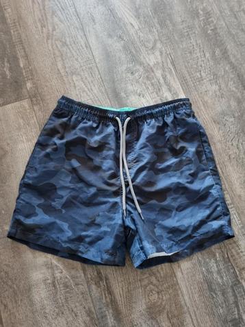 Te koop: Zwemshort maat M beschikbaar voor biedingen