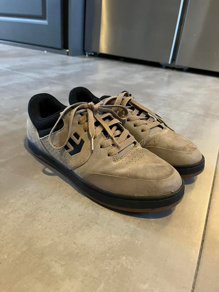 Etnies Marana skate schoen bruin., Bruin, Ophalen of Verzenden, Zo goed als nieuw, Etnies