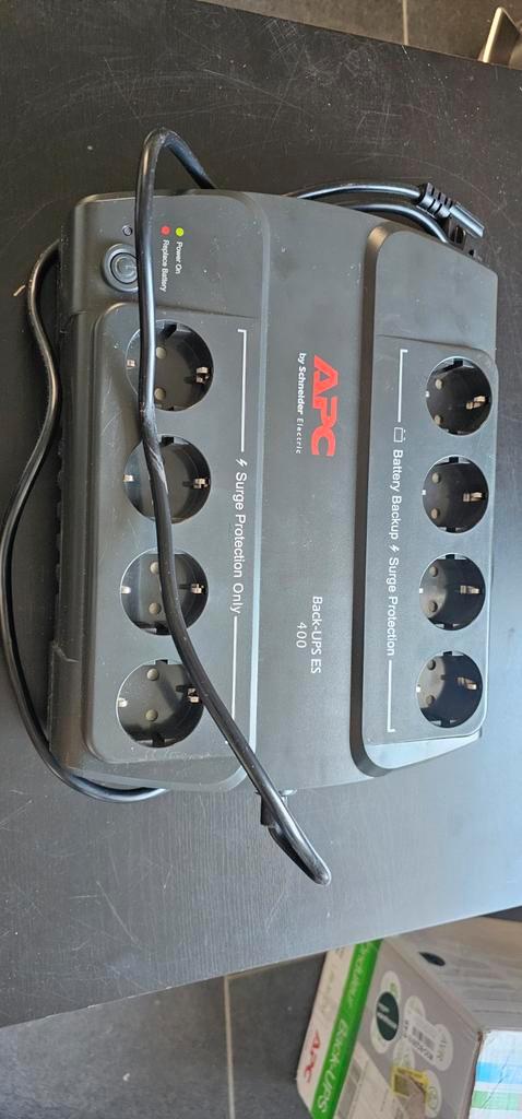 APC Back-UPS ES400 - Zonder Accu, Computers en Software, Noodvoedingen (UPS), Gebruikt, Ophalen of Verzenden