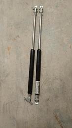 Zware Gasdrukveren Camper Bed - Set van 2. 64 cm lang, Auto-onderdelen, Carrosserie en Plaatwerk, Ophalen of Verzenden, Voor, Spatbord