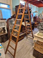 Vintage Houten Ladder in Goede Staat, Doe-het-zelf en Verbouw, Ladders en Trappen, Ophalen of Verzenden, Gebruikt, Ladder, 2 tot 4 meter