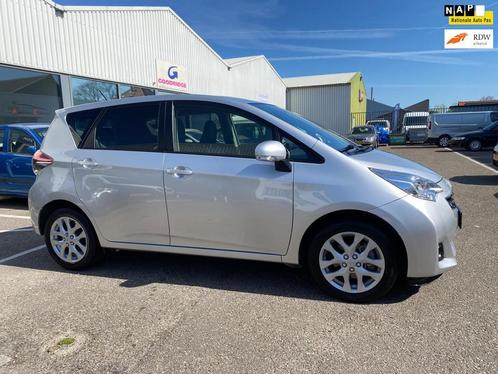 Toyota Verso-S 1.3 VVT-i Trend LEER | NAVI | 63.000km | CAME, Auto's, Toyota, Bedrijf, Te koop, Verso-S, ABS, Achteruitrijcamera