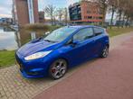 Ford Fiësta ST2 1.6 org. NL 2e eigenaar, Auto's, Voorwielaandrijving, 1596 cc, 1063 kg, Zwart