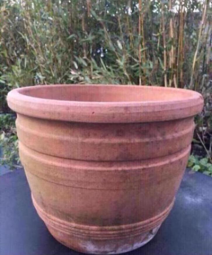 Oud Hollandse kwaliteit terracotta bloempotten diverse maten, Tuin en Terras, Bloempotten, Zo goed als nieuw, Terracotta, Binnen