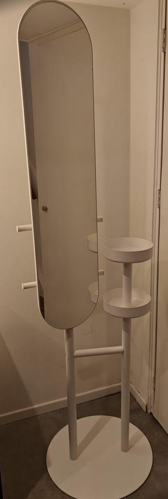 Lierskogen dressboy IKEA, Huis en Inrichting, Woonaccessoires | Spiegels, Zo goed als nieuw, 150 tot 200 cm, Ovaal, Ophalen