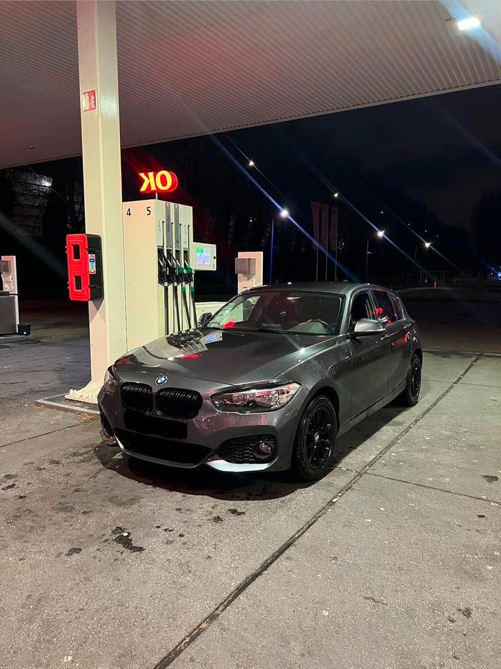 BMW 1 series 118i stage 1 +180pk, Auto's, BMW, Particulier, 1-Serie, Benzine, Hatchback, Handgeschakeld, Geïmporteerd, Zilver of Grijs