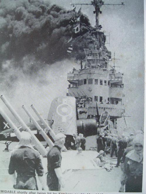 Carrier Operations in World War II., Boeken, Oorlog en Militair, Gelezen, Marine, Ophalen of Verzenden
