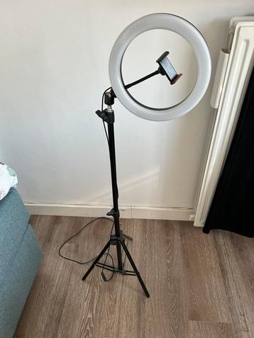 Vlog lamp 1x gebruiky beschikbaar voor biedingen