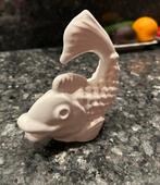 Wit keramiek beeldje vis koi, Ophalen of Verzenden, Zo goed als nieuw