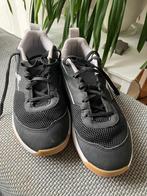 Hockeyschoenen maat 38 zaal, Sport en Fitness, Hockey, Ophalen of Verzenden, Zo goed als nieuw, Schoenen