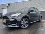 Toyota Yaris 1.5 Hybrid Dynamic Trekhaak, LED, Smart Key, Li, Gebruikt, Euro 6, Zwart, Bedrijf