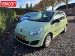 Renault Twingo 1.2i AIRCO, VOLLEDIGE HIST. TOPSTAAT 2008, Auto's, Renault, Voorwielaandrijving, 4 cilinders, Origineel Nederlands