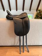 Albion SLK Adjusta-Tree 17,5” dressuurzadel (M/W), Dieren en Toebehoren, Paarden en Pony's | Zadels, Ophalen of Verzenden, Zo goed als nieuw