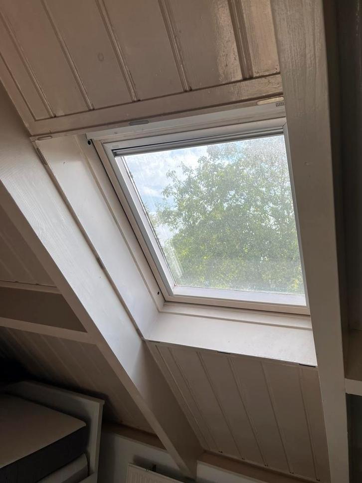Velux dakraam – type GGL‑304 (MK04), Doe-het-zelf en Verbouw, Glas en Ramen, Gebruikt, Dakraam, 80 tot 120 cm, Minder dan 80 cm