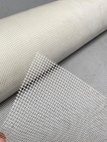 Rol Knauf Wapeningsweefsel voor stucwerk beschikbaar voor biedingen