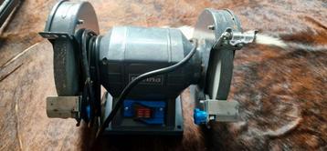 Werkbank slijpmachine beschikbaar voor biedingen