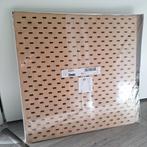 Nieuw Ikea pegboard Skadis (hout) 56x56 cm., Huis en Inrichting, Woonaccessoires | Memoborden, Ophalen of Verzenden, Nieuw