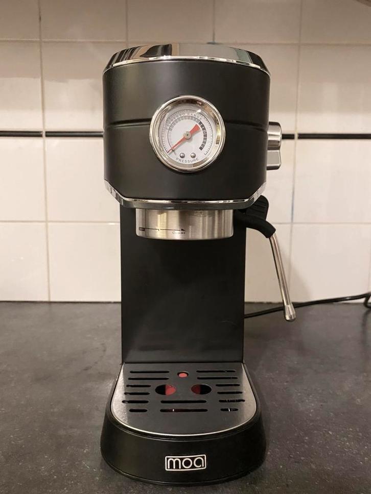 MOA Espresso Coffee Machine – Milk Frother Not Working, Witgoed en Apparatuur, Koffiezetapparaten, Gebruikt, Espresso apparaat