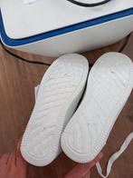 Witte schoenen, Sport en Fitness, Turnen, Maat 36 t/m 42, Ophalen of Verzenden, Zo goed als nieuw, Turnschoenen