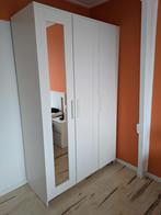 Driedeurs Ikea Brimnes kledingkast met spiegel in deur, Ophalen, Gebruikt, 100 tot 150 cm, Met hangruimte